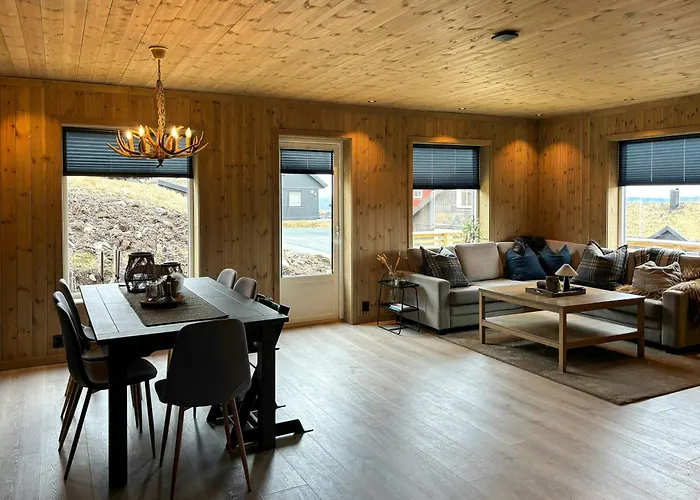 Hytte Ved Skibakkene I Rauland